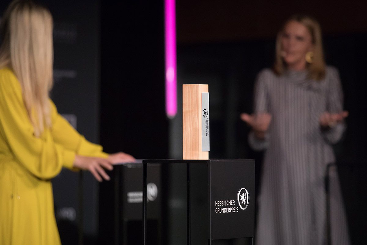 Galaabend Hessischer Gründerpreis in Frankfurt als Event-Referenz der WOA Eventagentur